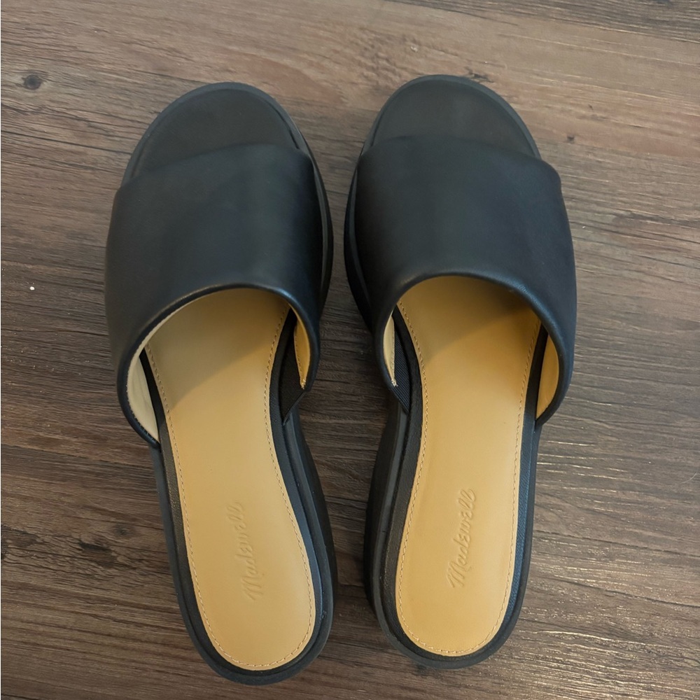 Black Platform Slide Sandals - Women's Stylish Slip-On - Picture 2 of 5